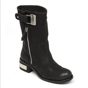 Vince Camuto Wayland Leather Boots in Black